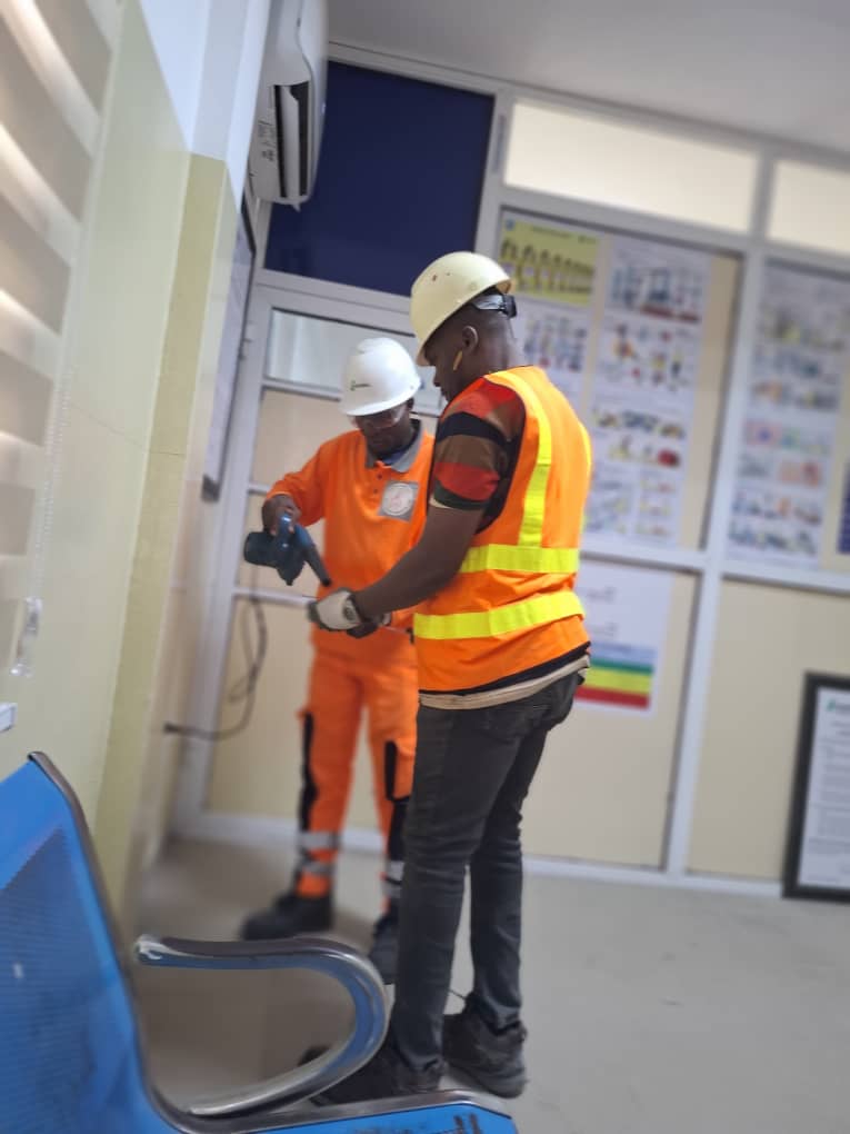 Detection and wiring installation indoors